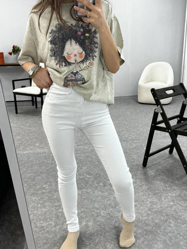 Женские белые скинни джинсы с высокой посадкой – Pure Elegance